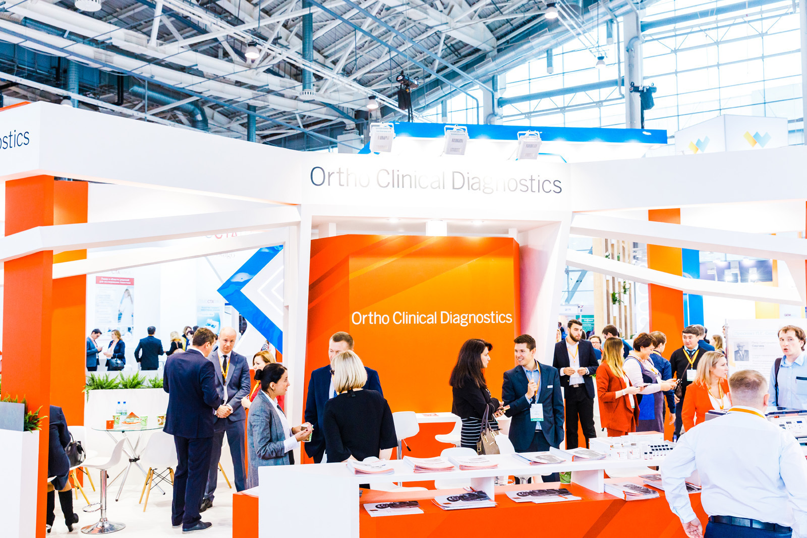 Ooh конгресс 2022. Gem на выставке лабораторный город графика груп. российский лабораторный конгресс. Viii российский конгресс лабораторной медицины (рклм). выставочные пространства в россии.